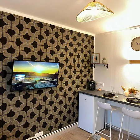 Appartement Lerelaisdodile - Confort - Proche Hopital - Ideal Couple & Travailleur- Acces Autoroute Rapide *