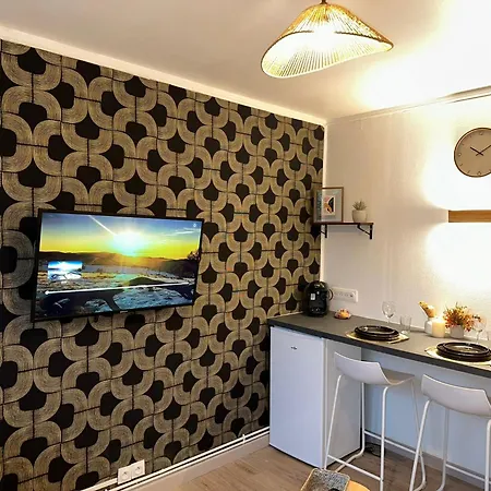 Appartement Lerelaisdodile - Confort - Proche Hopital - Ideal Couple & Travailleur- Acces Autoroute Rapide Valenciennes